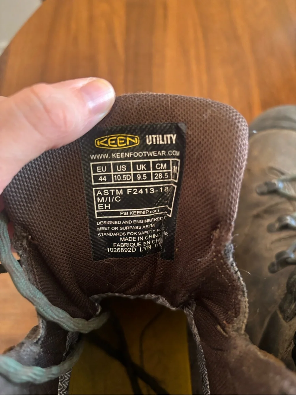 KEEN Utility work boots, Men’s US 10.5D (EU 44), ASTM F2413-18 safety-rated (EH)
